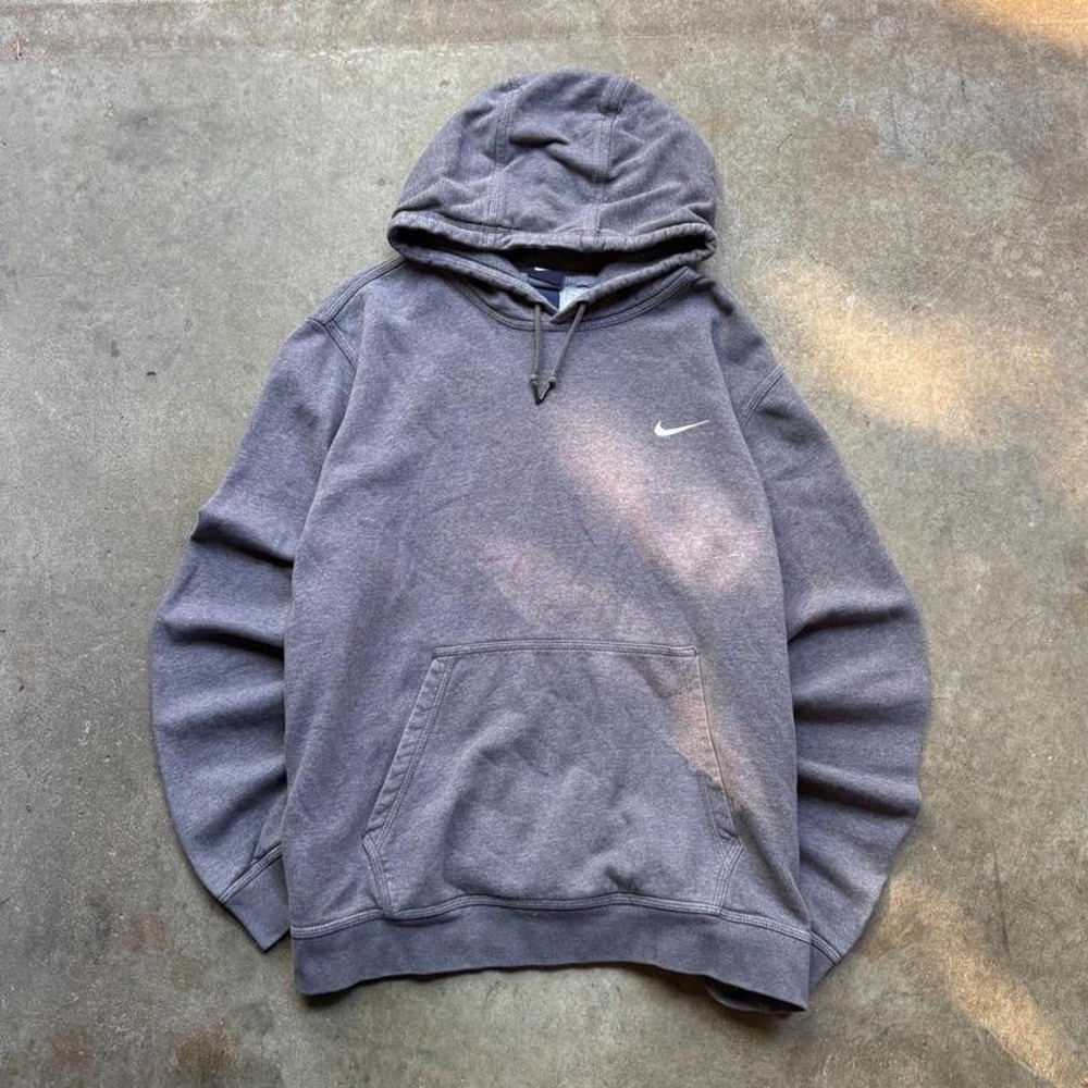 Vintage y2k Nike grey hoodie with white swoosh Mens Size XL